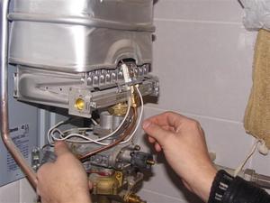 Чистка запальника газовой колонки