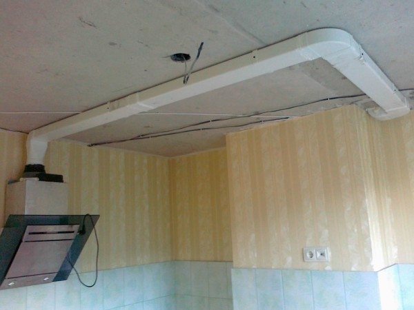 Самостоятельный монтаж плоского вентканала на кухне